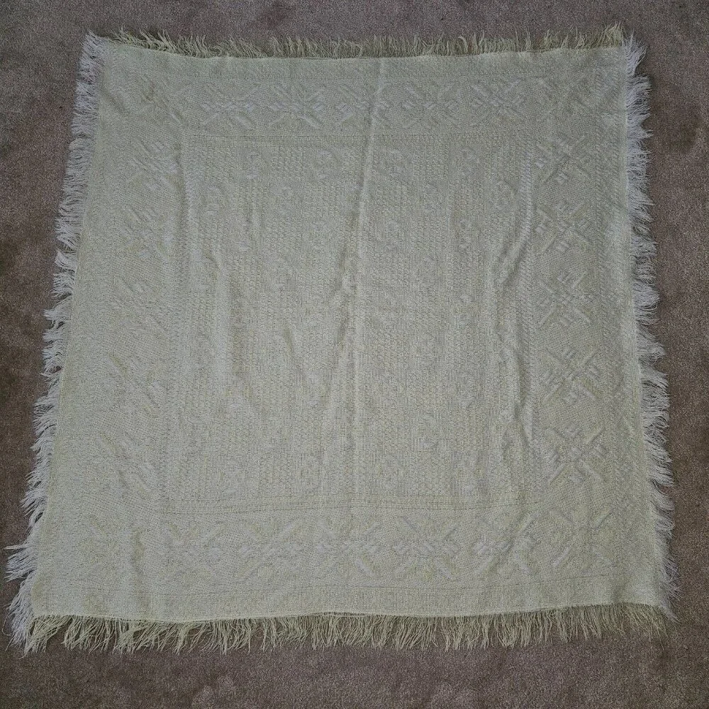 VTG Yellow White Baby Blanket Acrylic Fringe Knit 35x36